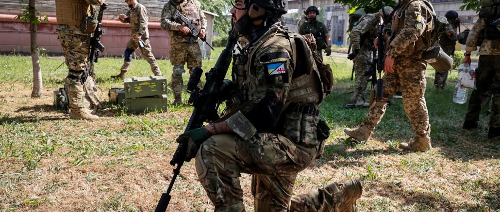 Russia's attack on Ukraine continues, in Luhansk region