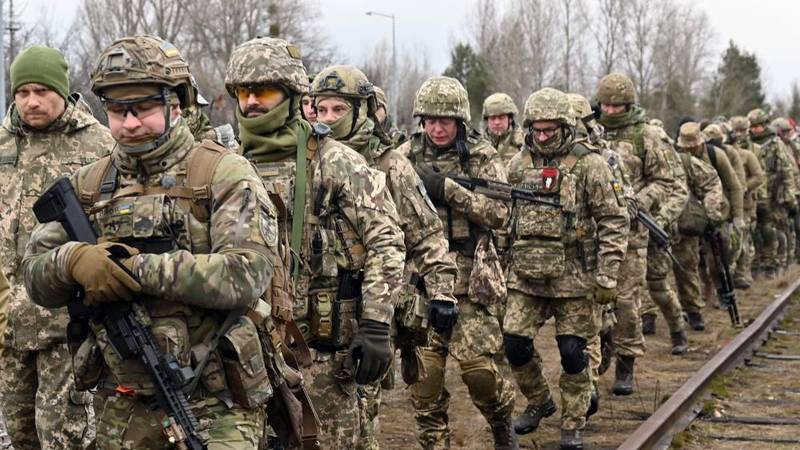 بوتين يخطط لـ"معركة المستقبل" وأوكرانيا تخسر معرة دونباس