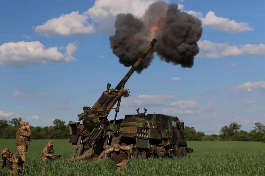 أوكرانيا تستقبل ستة مدافع سيزار الفرنسية عيار 155 ملم