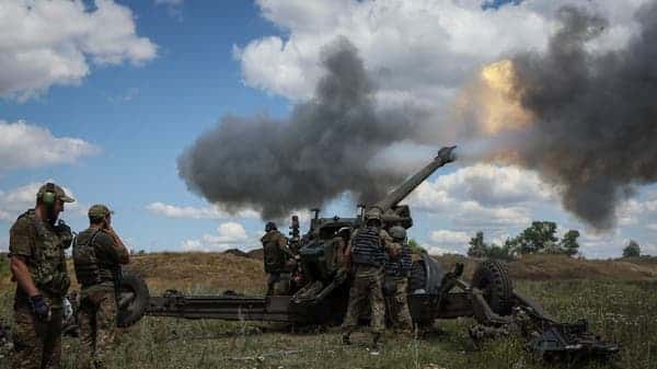 أكرانيا تقتل جنودها الأسرى بصواريخ هيمارس وخيرسون كلمة الفصل