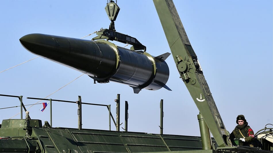 روسيا تستعد لشن هجوم صاروخي واسع على أوكرانيا من بيلاروسيا‎‎