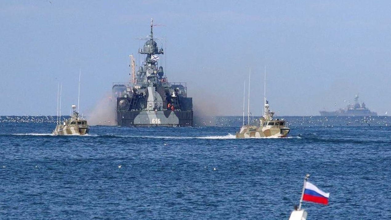 روسيا تحبس أسطول الناتو .. هل تعود الأسلحة النووية للأسطول الروسي؟