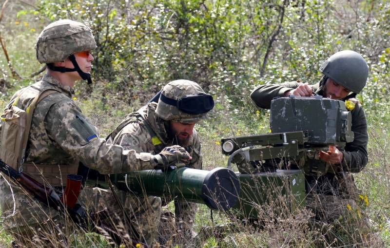 زيلينسكي يطلب السلاح والغرب هدأ تجاه أوكرانيا ..فما هو السر؟