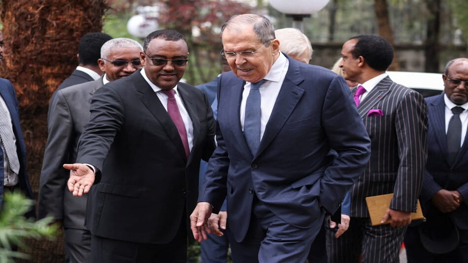 روسيا تغزو أفريقيا والغرب عليه التصدي لها