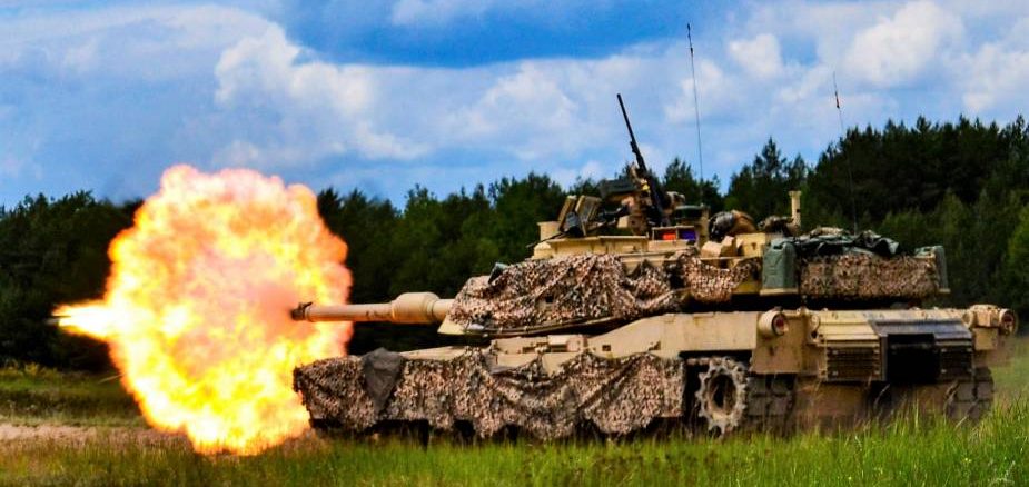 M1A2_Abrams_of_1st_Bn_68th_Armor_Rgt_3rd_Armored_Bde_Combat_Team_4th_Inf_Div_fires_at_Drawsko_Pomorskie_Poland_June_7_2022