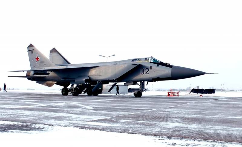 مقارنة غربية بين مقاتلتي MiG-31BM و Su-35 الروسيتين أيهما الأفضل ؟