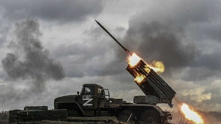 الجيش الروسي يدمر أنظمة الصواريخ الأوكرانية ورصد طائرة أمريكية قرب القرم