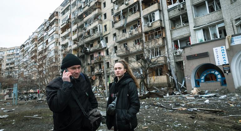 ما الذي دمرته الهجمات المكثفة الروسية على أكرانيا يوم الجمعة؟
