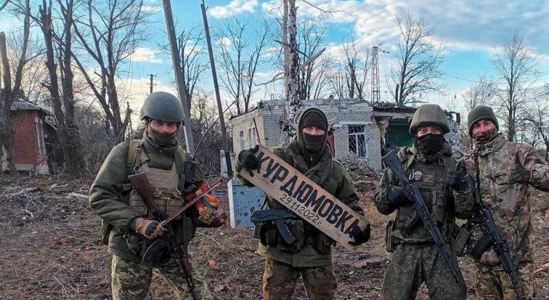 القوات المسلحة الروسية تتقدم لتطويق الجيش الأكراني في باخموت