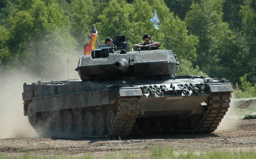 أمريكا تضغط على ألمانيا لتسليم دبابات ليوبارد 2 الحديثة لأوكرانيا