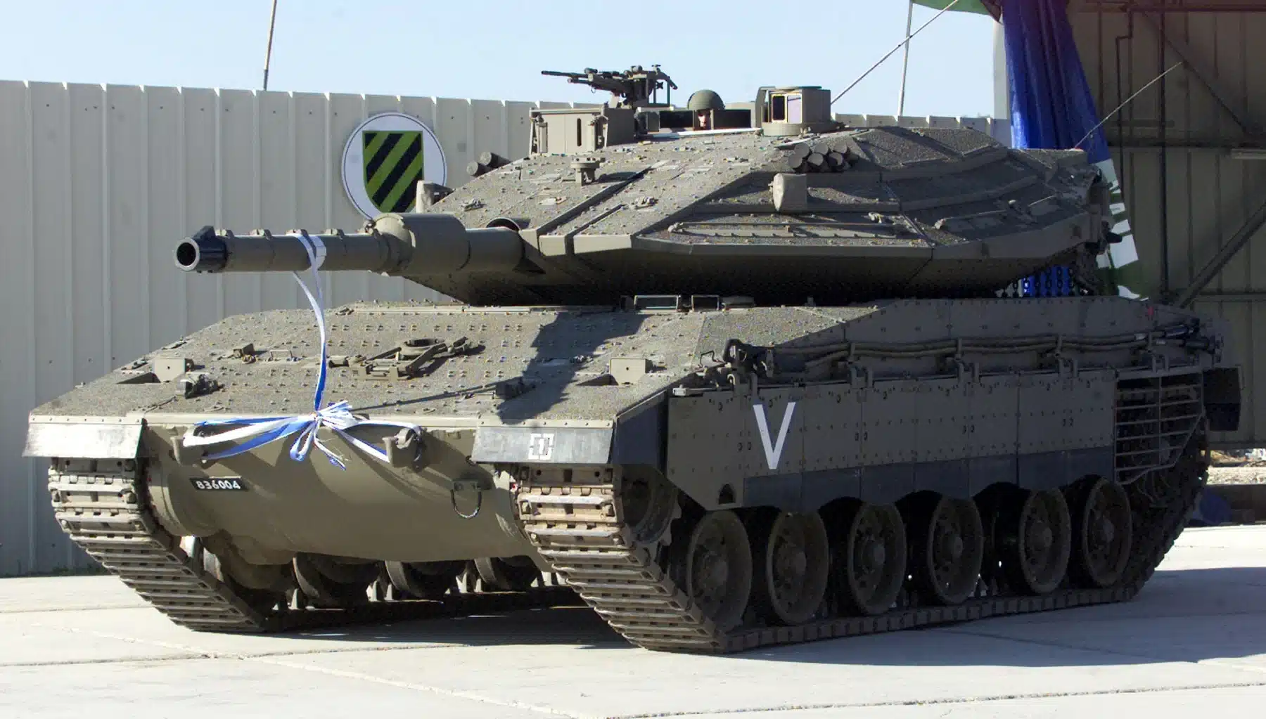 دبابة BARAK Merkava V تدخل الخدمة مع الجيش الإسرائيلي..تعرف مميزاتها