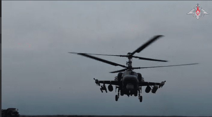 من قلب المعركة ..لقطات لأعمال قتالية لطائرات هليكوبتر هجومية روسية