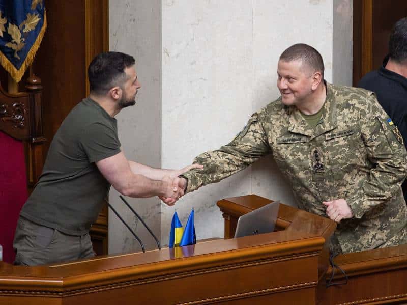 الجيش الأوكراني يطلب الإذن بالانسحاب من أرتيميفسك وألمانيا تمول صفقة Starlink