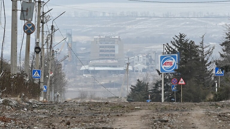 بلدة سول بدونيتسك أصبحت روسية ومقتل أكثر من 300 جندي أوكراني