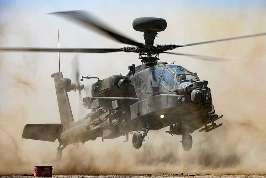ما هي قدرات مروحيات AH-64 Apache التي سترسلها بريطانيا لأكرانيا؟
