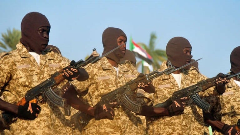 هل تشتعل حرب بينهما ؟ السودان يجدد شكواه ضد مصر بشأن حلايب وشلاتين