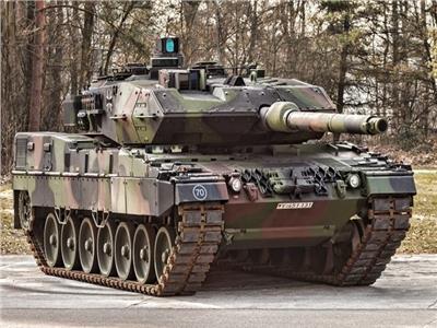 دبابة “ليوبارد” الألمانية “ضد “تي – 90 إم ” في ميدان أوكرانيا … من سينتصر ؟