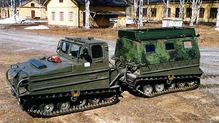 أوكرانيا تستلم مدرعات Bandvagn 202 البرمائية السويدية