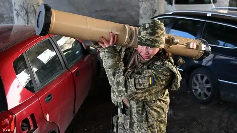بريطانيا ستزود أوكرانيا بسلاح "بعيد المدى" لضرب القوات الروسية