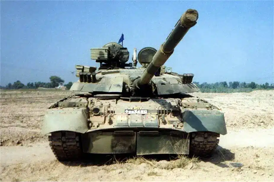 باكستان تعرض نقل 44 دبابة T-80UD إلى أوكرانيا في مقابل المساعدة المالية