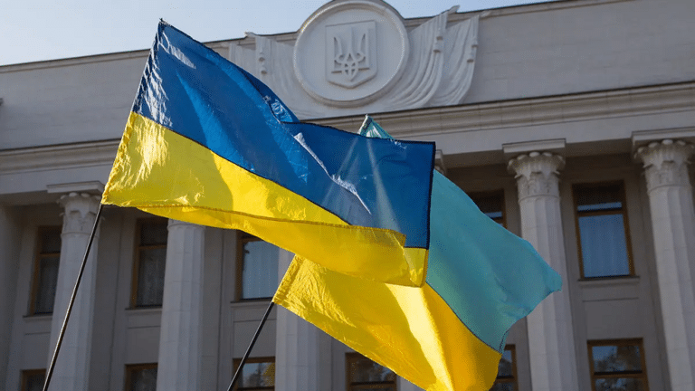 تدمير قافلة أوكرانية في سيفيرسك وأكرانيا تتكتم على الهجوم المضاد