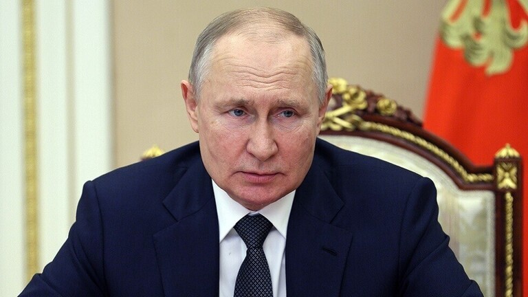شاهد … بوتين يزور القوات الروسية على محوري خيرسون ولوغانسك