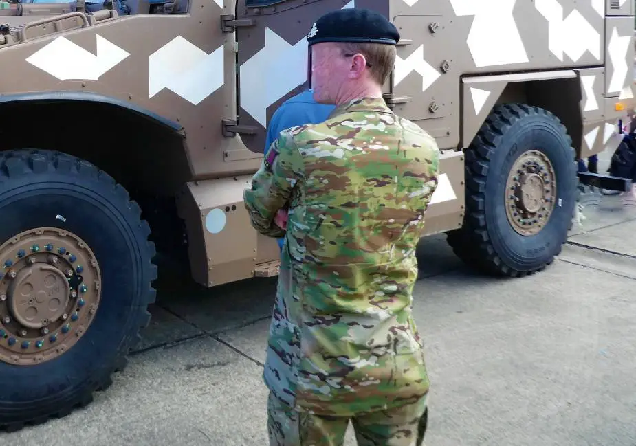 الجيش الروسي يتلقى زي تمويه جديد للحماية و مركبات متطورة