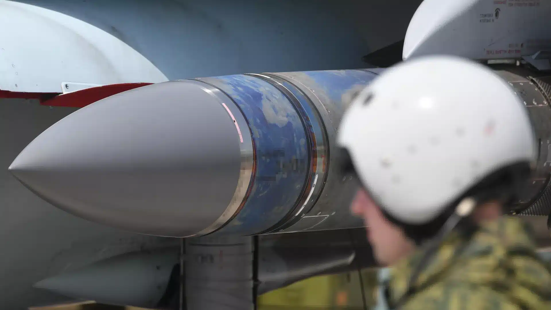 المواصفات الفنية الأساسية للصاروخ الروسي المدمر كيه إتش – 31