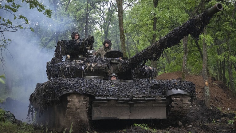 الهجوم الأوكراني المضاد بدأ وكوريا الجنوبية ترسل القذائف سرا