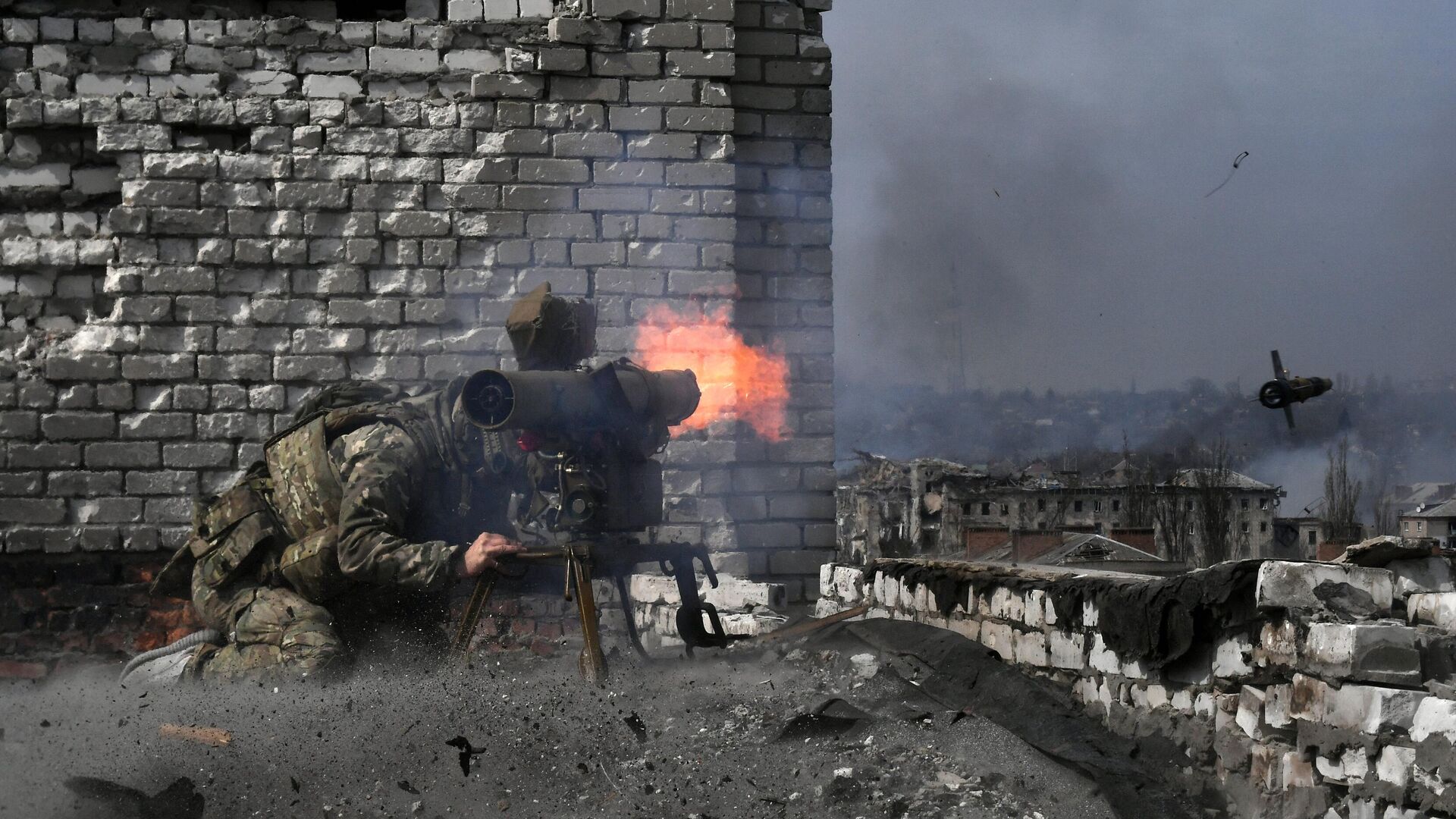 صد هجوم أوكراني في زابوروجي ومروحياتMi-35 تدمر مواقع أوكرانية 