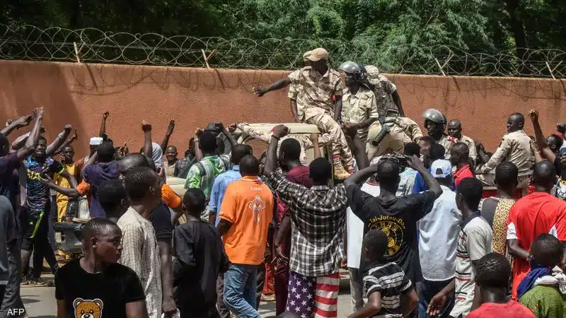 هل تتدخل فرنسا عسكرياً في النيجر ؟