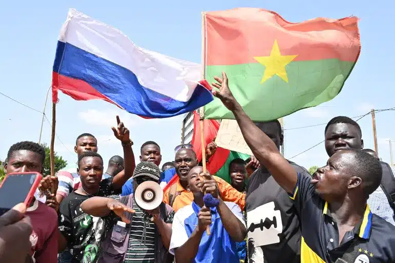 هل تتدخل فرنسا عسكرياً في النيجر ؟