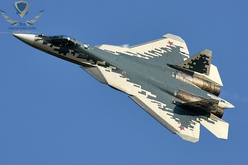 الجيش الروسي يتسلم طائرات مقاتلة إضافية من طراز Su-57 وSu-35