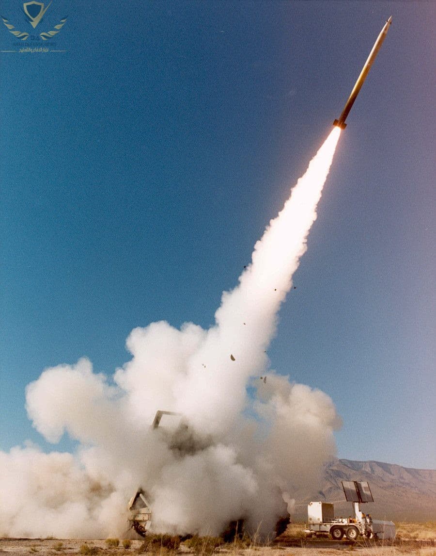 لوكهيد مارتن تعرض نطاقًا مضاعفًا لصاروخ GMLRS من الجيل التالي