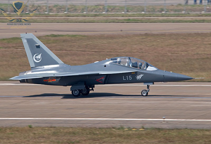 الإمارات تتسلم أول طائرة تدريب L-15 من الصين