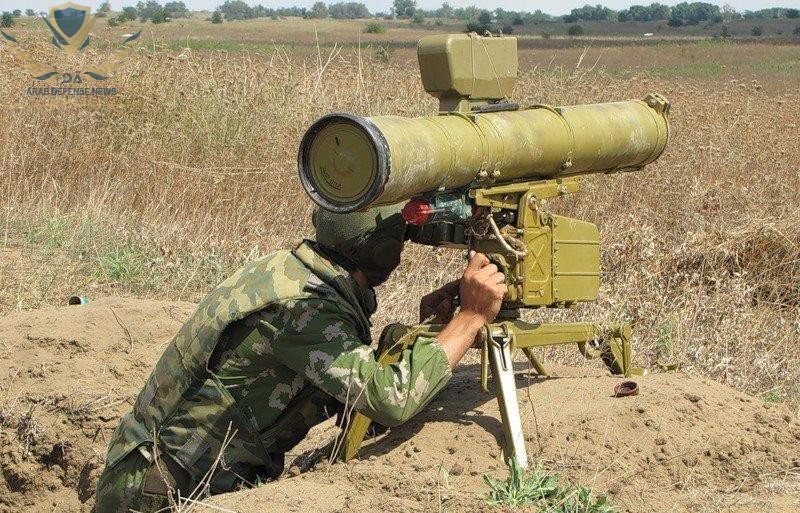 القوات الروسية تكثف استخدام الصواريخ الموجهة AT-13 Saxhorn-2 في أوكرانيا