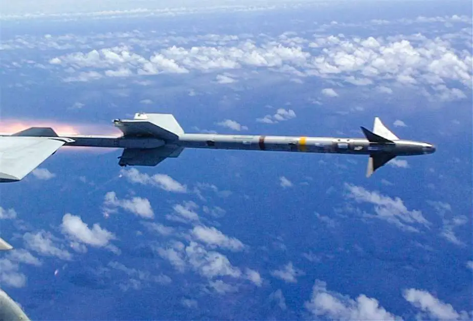 أوكرانيا تجهز أنظمة صواريخ الدفاع الجوي المبتكرة FrankenSAM بالتعاون مع أمريكا