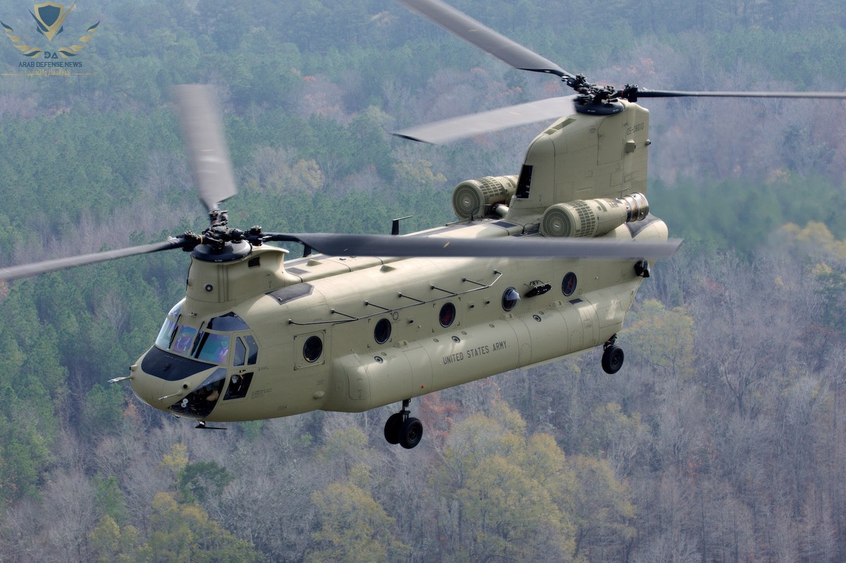 بوينغ تقوم بأول رحلة لها بطائرتها المروحية الجديدة CH-47F Block II Chinook