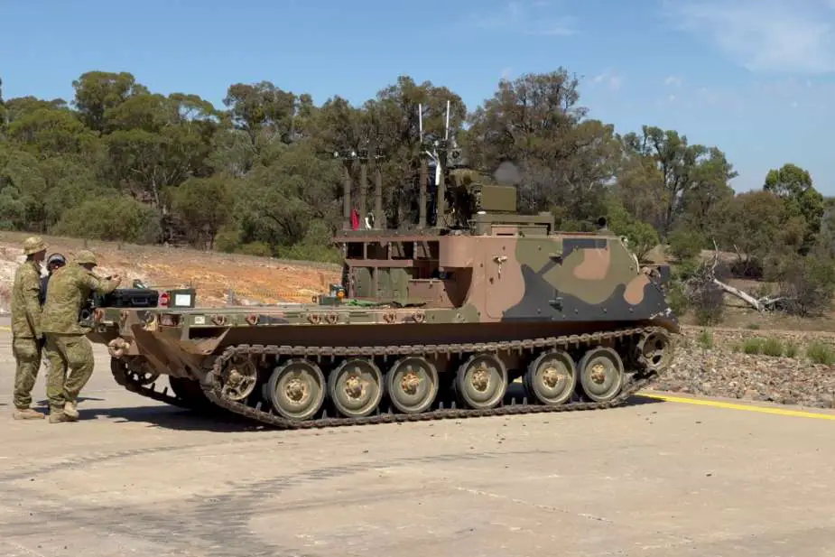 أستراليا تختبر بنجاح أتمتة ناقلة الجند المدرعة M113