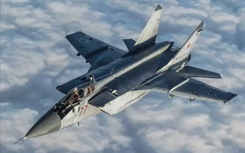 روسيا تزود طائرات MIG-31I بنظام التزود بالوقود أثناء الطيران