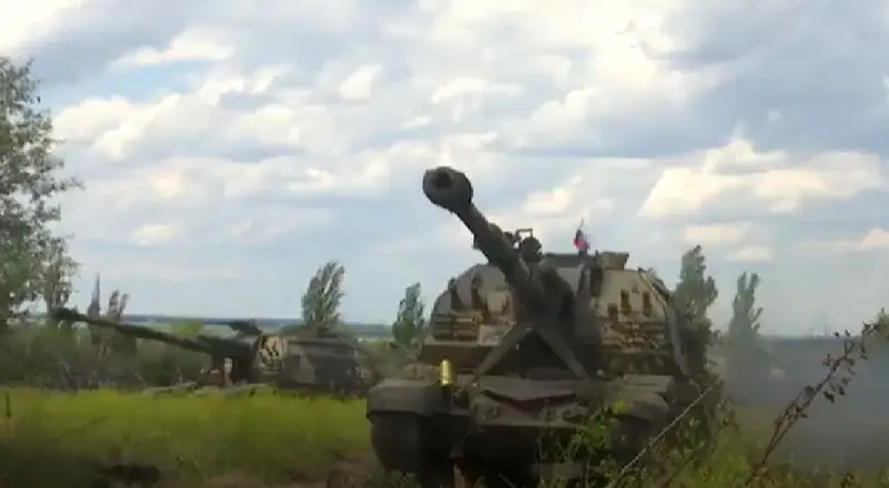 الجيش الروسي يضغط ويخرج التشكيلات الأوكرانية في اتجاه أفديفسكي