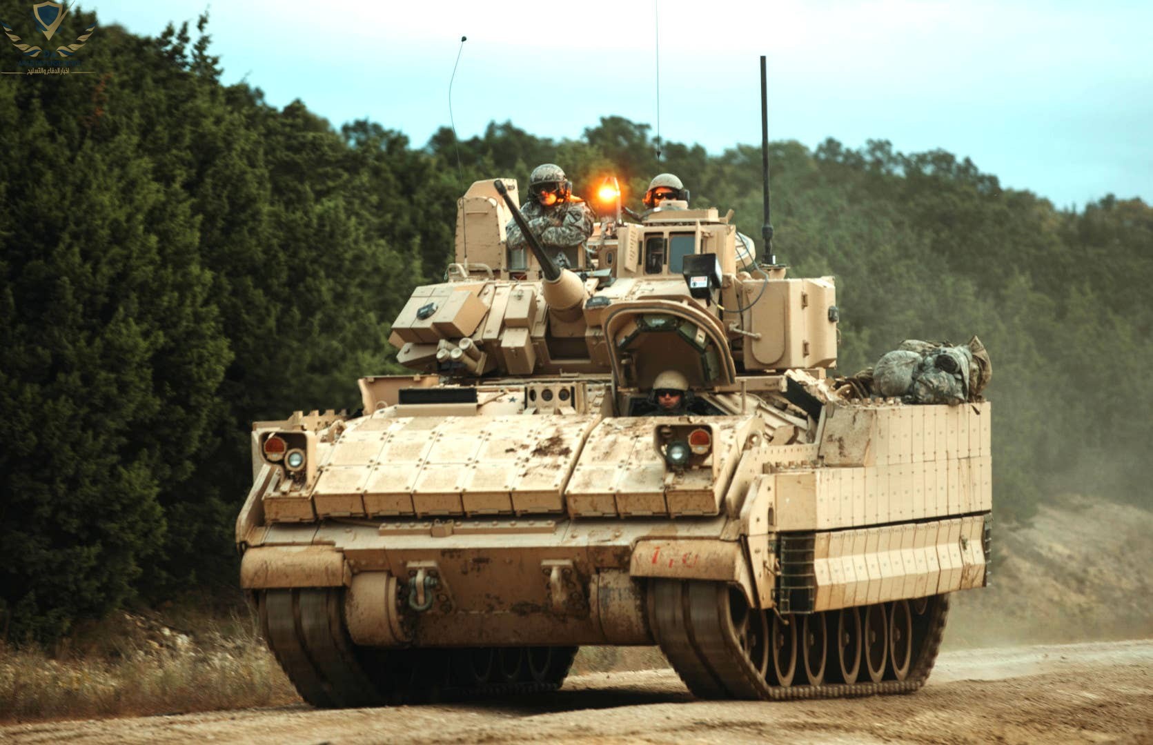 الجيش الأمريكي يكشف عن الجيل الجديد من مركبة برادلي القتالية