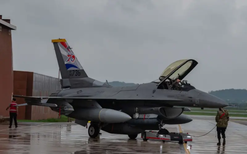 أمريكا تنشر 31 طائرة مقاتلة من طراز إف-16 فايبر لتشكيل سرب عملاق في كوريا الجنوبية