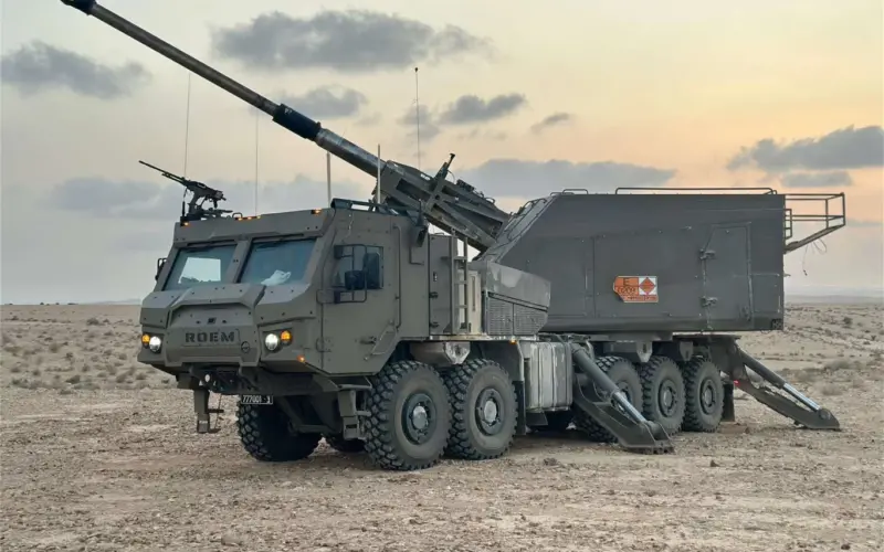 مدفع هاوتزر جديد للجيش الإسرائيلي عيار 155 ملم بمدى إطلاق 80 كيلومترًا