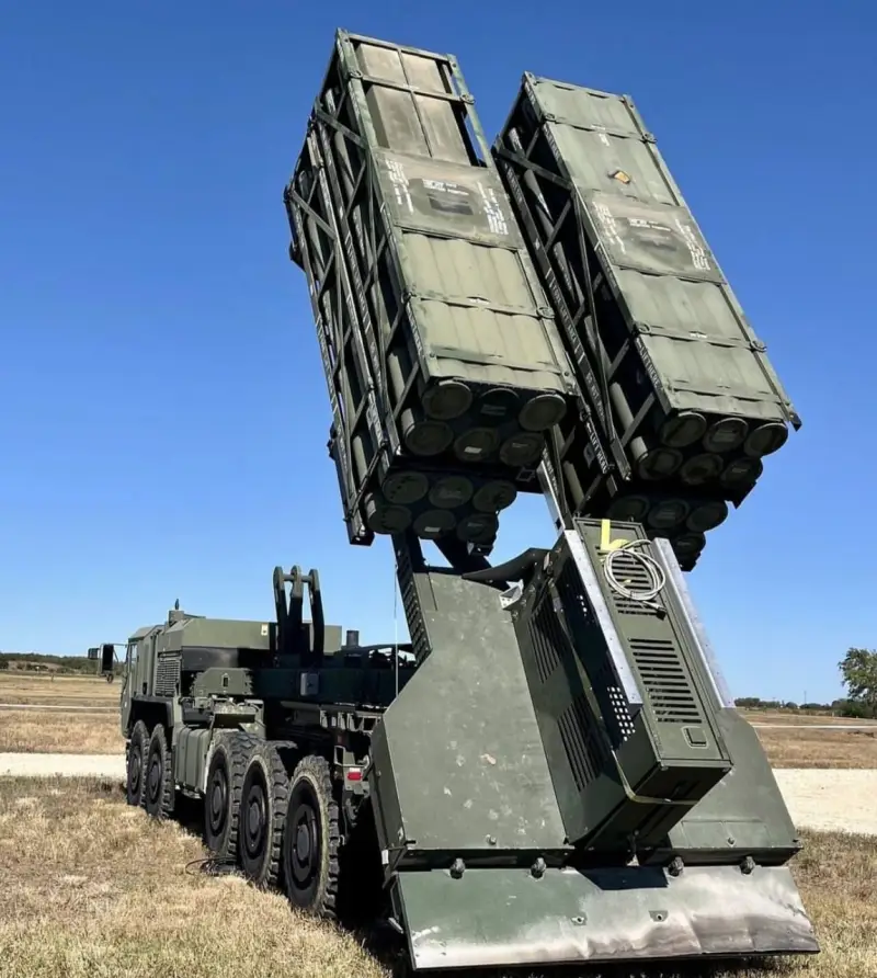 نظام MLRS أمريكي جديد قادر على إطلاق ذخيرة أكثر بأربع مرات من نظام HIMARS