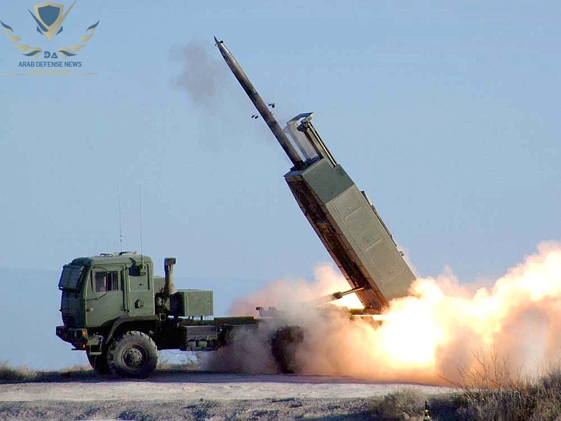 نظام MLRS أمريكي جديد قادر على إطلاق ذخيرة أكثر بأربع مرات من نظام HIMARS