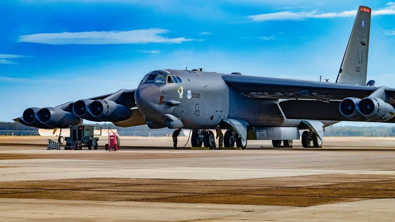 أمريكا تعزز قدرات القاذفة B-52J بمحرك Rolls-Royce F130 من الجيل التالي