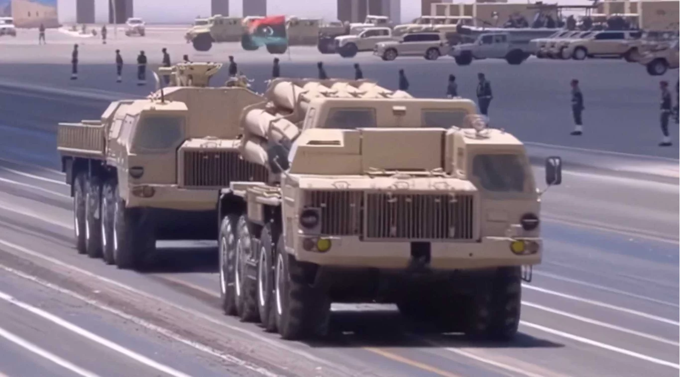 روسيا تواصل دعم ليبيا بتسليمها قاذفات صواريخ BM-30 Smerch