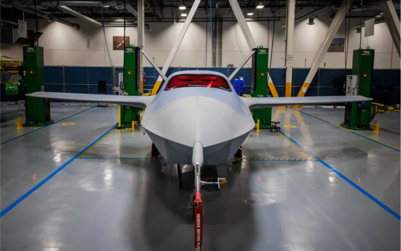 الكشف عن تصميم الطائرة المستقبلية YFQ-42A الأمريكية المقاتلة بدون طيار
