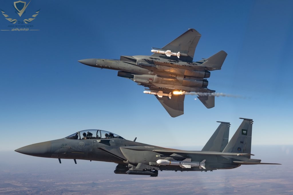 القوات الجوية السعودية تستحوذ على صواريخ AIM-120C-8 الأمريكية المتطورة